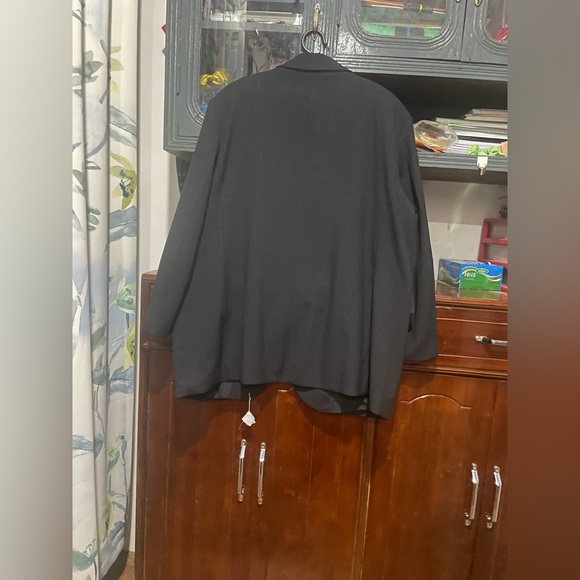 H&M pin stripe blazer. Size XL . Used gently - Picture 7 of 9